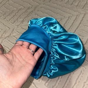Silk Bonnet